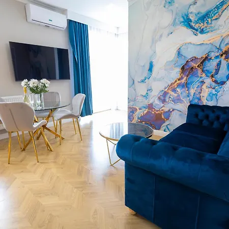 Allure Galaxy Centrum Aparthotel Щецин Екстер'єр фото