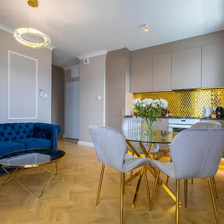 Allure Galaxy Centrum Aparthotel Щецин Екстер'єр фото