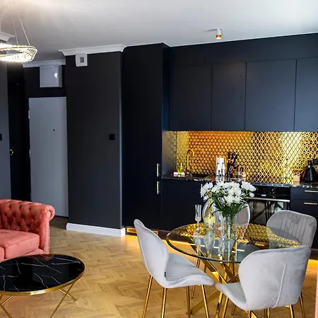 Allure Galaxy Centrum Aparthotel Щецин Екстер'єр фото