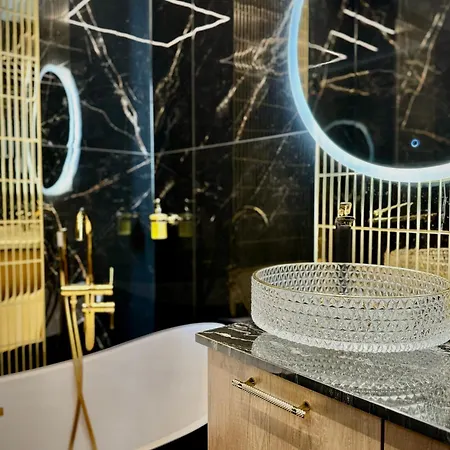 Allure Galaxy Centrum Aparthotel Щецин Екстер'єр фото