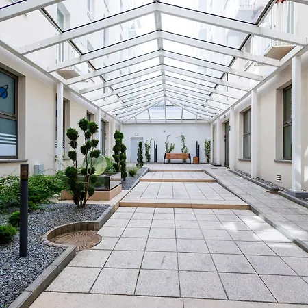 Allure Galaxy Centrum Aparthotel Щецин Екстер'єр фото
